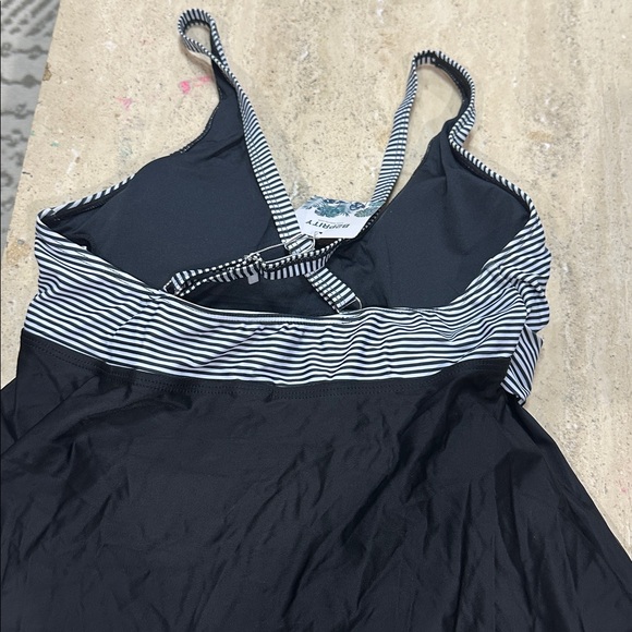 Womens Tankini Swimsuits Two piece Tummy Control Bathing Suit Modest NWT XL - Picture 2 of 2